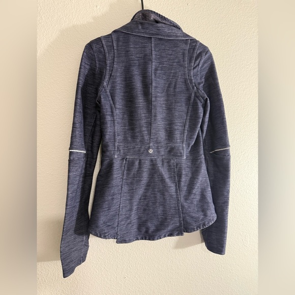 lululemon athletica Women's Dark Blue Blazer - Picture 5 of 6